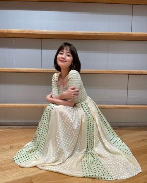 Miwako Kakei Instagram - 賭けからはじまるサヨナラの恋
試写会&記者発表でした🫧
7月20日午後6時より
U-NEXTにて独占配信スタート🧊🩵🧊

@unext_original_drama 
#賭けからはじまるサヨナラの恋