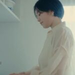 Miwako Kakei Instagram - 「C COFFEE」新CM C COFFEEのアンバサダーになりました☕️ C COFFEEは、炭が入ったチャコールコーヒーでホットでもアイスでもさっと溶けて、いい香りがして本当においしい！ 私は食事の後にゆっくり飲むことが多いよ〜☕️ 本日から公開のCMも是非チェックしてみてください☺️ @c_coffee_official #CCOFFEE #Cコーヒー #シーコーヒー #チャコールクレンズ #ダイエット