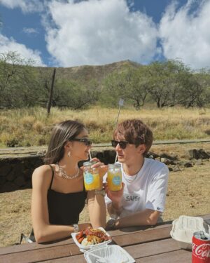 Miyū Ikeda Instagram - ．
ハワイの結婚式以外での
2人での写真載せてなかったなぁと振り返ってたら
もうすぐにでも行きたくなった🥹🌴