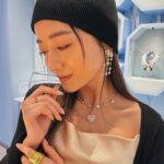 Miyū Ikeda Instagram - ． スワロフスキーで自分へのご褒美とプレゼントを探しに💎♡ キラキラの世界が眩しくて可愛かった〜 大切な人やホワイトデーにぜひ🎁 @swarovski #swarovski #スワロフスキー #Supported