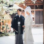 Miyū Ikeda Instagram - ． ハワイ挙式から約1ヶ月後の4月に 京都でも式を挙げてきました⛩️ 士門が京都人なのでたくさんの親族のために 実は元々京都だけでやる予定だったの！ ハワイと立て続けでバタバタだったけど、 ドレスと白無垢どちらも着れてどっちも違った良さがあって また @watabewedding さまさまでした💍🤍 ゲストの人数も考えて 挙式は上賀茂神社、披露宴は @okakuen で 素敵な場所でほぼ親族だけで最高の時間を過ごせました♡ 披露宴では色打掛も着たからそれはまた改めて写真upします🫶🏾 ハワイに続いてまたまたたくさん投稿続きますが 飽きずにお付き合いください🥹！