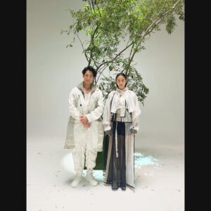 Mizuki Yamamoto Instagram - ⋆⸜☾⸝‍⋆

ディーン・フジオカさんの
『Stars of the Lid』
という曲のMVに出演しております！

久しぶりにお会いできて、楽しい撮影でした♪
MVの撮影自体もものすごく久しぶりで新鮮でした!!

懐かしい作品を思い出す方もいるのでは…(^^)

是非ご覧ください★