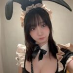 Moe Iori Instagram - バレンタインイベントの日花粉のせいか目が腫れて珍しく目が一重だったんだけど 顔の雰囲気がまろやかになっててこれはこれでいい顔！って思ってた 次の日起きたら戻ってた☺️