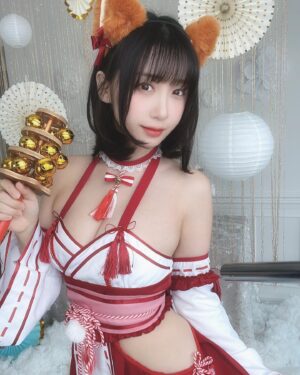Moe Iori Instagram - #malymoon ❌ “伊織もえ”
 ✨(๑•̀ •́)b ✧  d(•̀ •́ ๑)✨

╭━━━━━━━╮
 ✨️コラボ告知✨️
╰━ｖ━━━━━╯ 

🐇ウサギメイド🐇
🦊キツネミコ🦊
🐈‍⬛クロネコキャット🐈‍⬛

伊織もえデザインの衣装が発売決定🎉
頑張ってデザインしました😉

🏃詳細
malymoon-costume.com/view/category/…