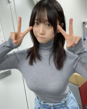 Moe Iori Instagram - あっかたくなってきたから長袖ニットもそろそろ着れなくなってきた🙂‍↔️🙂‍↔️

#きゅるん