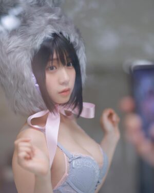 Moe Iori Instagram - うさちゃん🐰

#グラビア #cosplay #きゅるん