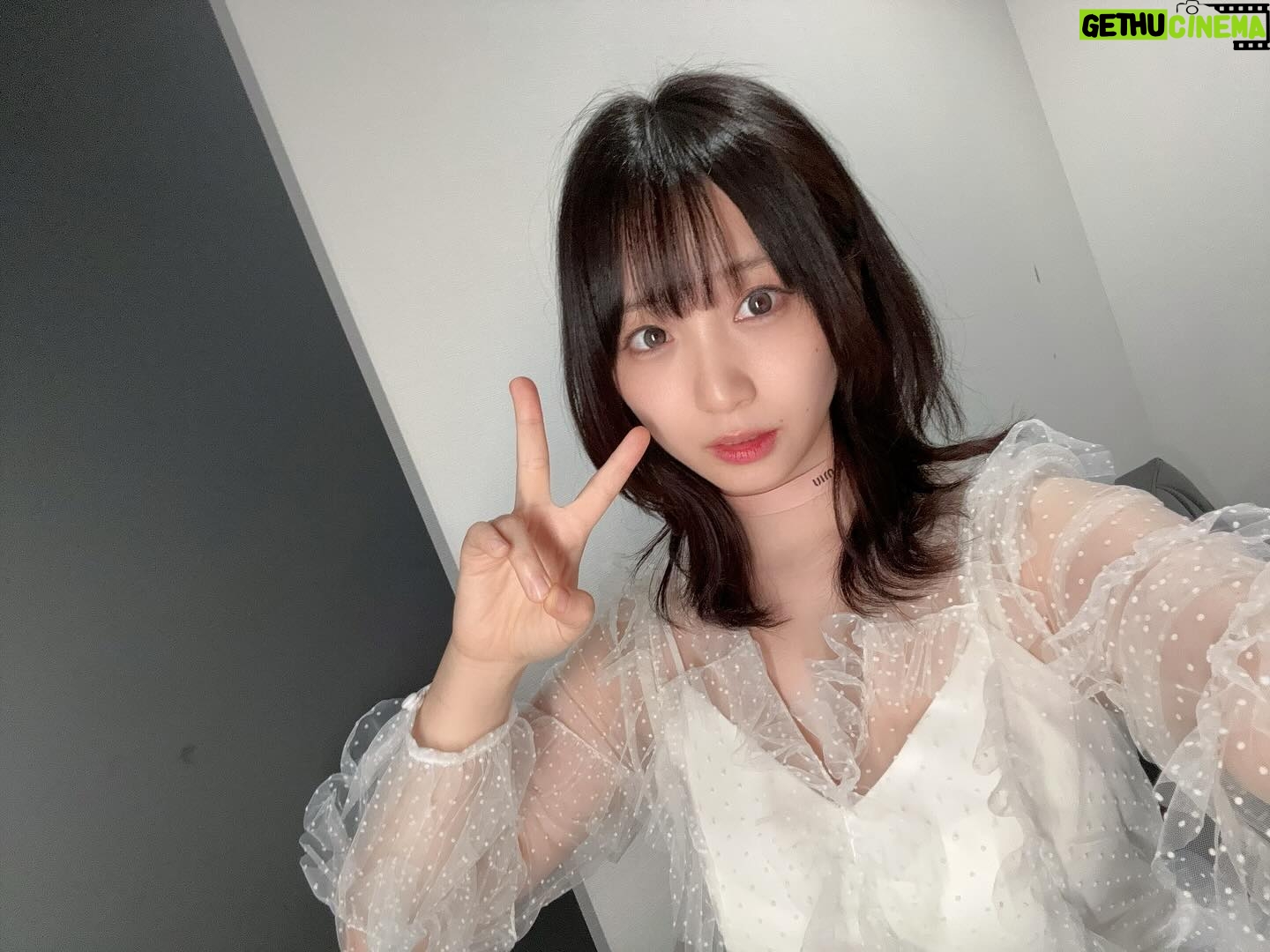 Moe Iori Instagram - 『伊織もえのハピハピバースデー 2024』 #もえ誕祭 たくさんの方にお越し頂き、そしてたくさんのお祝いを浴びて本当にめちゃめちゃ心が幸せになった1日だったよ〰️〰️😭 今日の生誕祭ではたくさんのフラワースタンドに囲まれて、みんなとゆっくりお話ができて、会場もとても綺麗だしスタッフさんもみんながんばってくれてめっちゃ良い1日だった!本当に幸せな記憶になったよ〰️!🤗 1部でOPの映像見ただけで泣いたり、サプライズではラップおばけさんが登場してお歌を披露してくれたり、イベント終わってしんみりしてる所にスタバ用意されてたり、なんか、とっても良いイベントだった☕️ みんなはどう思ったかな?知りたいな! お誕生日プレゼントもたくさんありがとう!段ボールが足りなくなるくらい頂くなんて未経験でびっくりしました! みんなもゆっくり休んでね☺️✨️