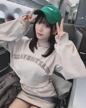 Moe Iori Instagram - 日本に戻ってきました！
台湾FFにお越しいただいた皆様、2日間ありがとうございました✨

会場にたくさん会いに来てくれて嬉しかったです☺️
あと街中でもたくさん声をかけてくれて、声だけで気づいてくれた人もいて嬉しかったです🙌✨
台湾のみんなに会えると本当に暖かい気持ちになるよ！🔥

また夏にお会いしましょう✈️

 #fancyfrontier