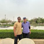 Mohamed Ramadan Instagram - مع الصديق العزيز الغالي المهندس محمود الجمال من احدى نجاحاته نيو جيزة .. لو اللي جاب خمسين في المية اسمه ناجح يبقى اللي جاب مية في المية متفوق علشان ماينفعش نساويهم ببعض .. محظوظ ان كل أصدقائي متفوقين ( أنجح الناجحين)