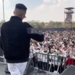 Mohamed Ramadan Instagram - جوة كل شارع في مصر هتلاقي شبهي و الحب بيعمل اكتر من كدة ☝🏽😎❤️ الحمد لله