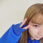 Moka Kamishiraishi Instagram - 英子になるために、人生初ブリーチをしました。はじめて鏡をみたとき、イエ〜イと声が漏れたので、その瞬間からわたしの身体にはいいバイブスが流れています。 英子を全力で愛します。 ドラマ「パリピ孔明」おたのしみに🌈