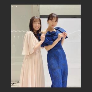 Moka Kamishiraishi Instagram - 完全にパーティ後みたいな昨日のドラマコレクションでのしゃしん。会えました🫶いつ会っても元気をくれる人🌼 ハシモトゥカンナ