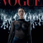Molly Chiang Instagram - Digital Cover for Vogue Taiwan🌪 I dare myself. @voguetaiwan Happy to share this project I did with Vogue Taiwan! I actually cut my hair for half a year, and been hiding it this whole time and now I can finally let everyone see the new Molly! 🙌🏾Thank you Vogue Taiwan and the amazing production team for completing this epic work.I can't wait to share more! I’m absolutely in love with this project , stay tune❤️ - 大家點到 @molly_chiang 頁面看 有三個版本的Vogue 數位封面 告訴我你最愛哪一版🖤 - 人生最該不斷挑戰的敵人就是自己 當你敢不斷挑戰自己的底線 你便慢慢開始沒有極限 即使別人不看好你 你也要永遠看好你自己 終於可以分享這件事了 隱藏了半年之久 今天我終於能夠讓大家看見全新的莫莉 其實我在去年12月為了拍攝電影 就已經把自己的頭髮給剪掉了 就這樣戴了半年的假髮生活 沒錯 這半年在社群上你們看到所有的造型都是假髮（沒在開玩笑 很開心能以全新的樣貌 在這個月登上Vogue數位封面人物 這一刻對我來說意義重大 嶄新的自己 準備再出發 這次的數位封面企劃彷彿做了一場夢 覺得自己很幸運集結了各方都全力以赴的製作團隊 他們真的做到快爆肝（？ 這就是我上次說拍了20個小時的大拍攝 三版數位封面先分享大家 三段影片其實還有一部長片版本 在5/26晚上21：00會分享給大家看 敬請期待我這三天更多的分享 同時也會分享這半年我到底是如何隱藏頭髮過生活的Vlog 莫寶 允許我大大洗版可以吧🥰😛 - Editor-in-Chief＿Leslie Sun @sunles Digital Director＿Amber YenChen Lo @yenchenlolo Project Managing Editor＿Vanessa Yu @vanessayuisgood Creative Director＿Yii Ooi @yiiooi Film Director＿Wang Yu @jeffwangyu Text＿September Leu；Edit＿Tiffany Leu @its_yiling Director of Photography＿Pan Xing You @Panstarr Stylist＿Yii Ooi Makeup＿Sting Hsieh @stinghsieh Hair＿Sydni Liu @sydni_q @zoomhairstyling Producer＿Johnny Chiang Set Design＿51 WU Cgi Artist＿Yaga Animation @yaga_animation Original Music＿Audioforce @audioforceofficial Sound Design＿Chiao Chen @chiaochen Visual Effects＿Jian Yu Wei Supervising Colorist＿8g Studio Stylist Assistant : Yanling Chen , Poga Lin Hair Assistant : Chen Han Zhi SPECIAL THANKS @AudemarsPiguet #AudemarsPiguet #CODE1159 @VogueTaiwan #VogueTaiwan