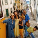 Molly Chiang Instagram - Thank you @riceandshine.co @dzingaigiulio family for taking us on a tour of Lisbon! It was a wonderful experience.🌼✨😍 - #此篇里斯本景點以及Gelato請收藏 #後面有彩蛋影片 昨天 @riceandshine.co @dzingaigiulio 一家人帶著我們遊玩里斯本 帶我去搭了最想搭的里斯本BICA纜車 大家如果來里斯本可以要搭這台 這裡是最經典最好拍的地方✨ 拍起來真的是太可愛了😍 然後大家來里斯本請直接去 《Gelato Davvero》吃Gelato ！！！ 這家開心果Gelato 我給過！！！ 我覺得巧克力的也超好吃 整個黏度跟口感、味道都走在人生對的道路上😂 P.S. 最後影片Leo看到廖亨力的表情我已快笑瘋 小孩子總是誠實的無法隱藏🥰（？）