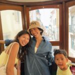 Molly Chiang Instagram - Thank you @riceandshine.co @dzingaigiulio family for taking us on a tour of Lisbon! It was a wonderful experience.🌼✨😍 - #此篇里斯本景點以及Gelato請收藏 #後面有彩蛋影片 昨天 @riceandshine.co @dzingaigiulio 一家人帶著我們遊玩里斯本 帶我去搭了最想搭的里斯本BICA纜車 大家如果來里斯本可以要搭這台 這裡是最經典最好拍的地方✨ 拍起來真的是太可愛了😍 然後大家來里斯本請直接去 《Gelato Davvero》吃Gelato ！！！ 這家開心果Gelato 我給過！！！ 我覺得巧克力的也超好吃 整個黏度跟口感、味道都走在人生對的道路上😂 P.S. 最後影片Leo看到廖亨力的表情我已快笑瘋 小孩子總是誠實的無法隱藏🥰（？）