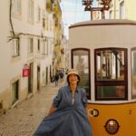Molly Chiang Instagram - Thank you @riceandshine.co @dzingaigiulio family for taking us on a tour of Lisbon! It was a wonderful experience.🌼✨😍 - #此篇里斯本景點以及Gelato請收藏 #後面有彩蛋影片 昨天 @riceandshine.co @dzingaigiulio 一家人帶著我們遊玩里斯本 帶我去搭了最想搭的里斯本BICA纜車 大家如果來里斯本可以要搭這台 這裡是最經典最好拍的地方✨ 拍起來真的是太可愛了😍 然後大家來里斯本請直接去 《Gelato Davvero》吃Gelato ！！！ 這家開心果Gelato 我給過！！！ 我覺得巧克力的也超好吃 整個黏度跟口感、味道都走在人生對的道路上😂 P.S. 最後影片Leo看到廖亨力的表情我已快笑瘋 小孩子總是誠實的無法隱藏🥰（？）