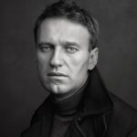 Molly Ringwald Instagram – A great man was murdered by a pathological despot. I can’t say I’m surprised but I still feel gutted. My heart is with his beautiful family. 💙History will remember him and his astounding strength and courage. Photo: Martin Schoeller #alexeinavalny