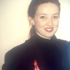 Molly Ringwald Instagram - A very happy birthday to my longtime pal Victoria. She's the most loyal friend, a tireless AIDS warrior, chronicler of her time. She's funny, smart, eccentric, beautiful. Truly one of a kind and those of us who are lucky enough to be her friend, know indeed how very lucky we are. ☘️❤️