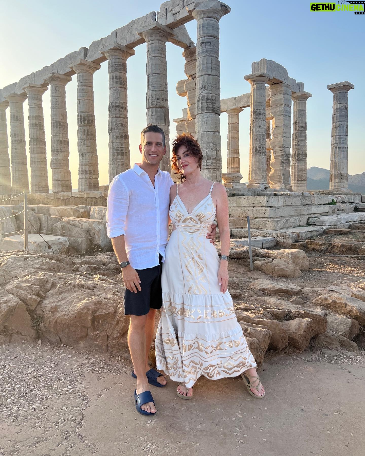 Molly Ringwald - 31.4K Likes - Our annual trip to Poseidon's temple. 🏛️🇬🇷