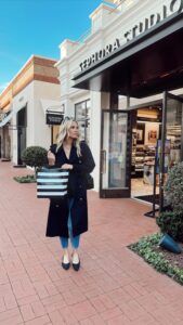 Molly Sims Instagram - When my husband tells me I have to slow down spending at my favorite store… 😉