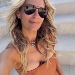 Molly Sims Instagram - Vibing in Utah 🍹