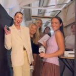 Molly Sims Instagram - LA to Austin back to LA in 24 hours🤪 @dearmediastudio IRL, you were so good. Now back for some more @lipstickontherim recordings with my bestie 😉🎙️