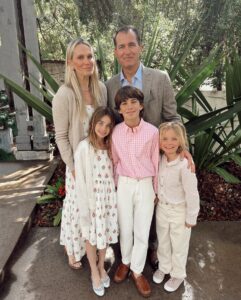 Molly Sims Instagram - My favorite bunnies 🌷🐰🌸