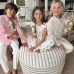 Molly Sims Instagram - My favorite bunnies 🌷🐰🌸