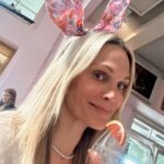 Molly Sims Instagram - My favorite bunnies 🌷🐰🌸