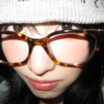 Momo Hirai Instagram - 🤓