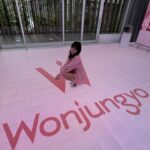 Momo Hirai Instagram - @wonjungyo_official_jp 💄🫦