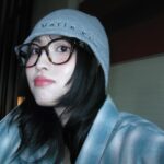 Momo Hirai Instagram - 🤓