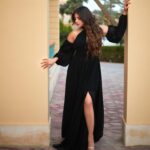 Mona Farouk Instagram – 📸 @youssef.mansour.ph 👗 @ali_elsharnoby 💄 @rehamsaalah 
💇🏼‍♀️ @lebanese.beautycenter