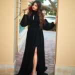 Mona Farouk Instagram – 📸 @youssef.mansour.ph 👗 @ali_elsharnoby 💄 @rehamsaalah
💇🏼♀️ @lebanese.beautycenter
