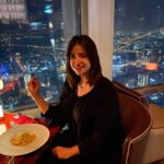 Mona Farouk Instagram – لا تحزن إن الله معنا 🤍🙏🏻
Tomorrow will Be Better.
#burjkhalifa  #focus 
#خليك_فولاذي #mona_farouk @dubai  #mylove #mydubai #favorite #fashion #🇦🇪 #lifestyle #newpost #strong #خليك_فولاذي #الموضوع_فيك  #مني_فاروق #classy