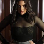 Mona Farouk Instagram - كن لنفسك كل شيء ،،ولا تكن لغيرك كل شيء #mona_farouk 🧿 #الملهمه 🤍 Special thanks 🙏🏻 @cairomarriott Makeup Artist @rehamsaalah hairdresser, @lebanese.beautycenter @m7md_aly_s fashion designer @souchaofficial @giagnoliursula photographer @youssef_el_sba3y Thank you from my heart for the wonderful session and special اهدأ لروح صديقة العمر #أية_روؤف A special thanks my friend @aya.raouf الله يرحمك يا حبيبتي 🤍🙏🏻