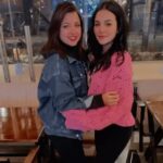 Mona Farouk Instagram - العيلة الفرفوشه رزق 🤍🌍 🧿 بشكر ربنا ان انتم في حياتي 🙏🏻 بحبكم اوي ❤️ ربنا يحفظكم ويحميكم من العين ومن اي شر 🙏🏻 @elhadary @sasahadary @shahdelhadaryy @karimabdelkhalk @yassinhadary