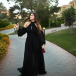 Mona Farouk Instagram - 📸 @youssef.mansour.ph 👗 @ali_elsharnoby 💄 @rehamsaalah 💇🏼‍♀️ @lebanese.beautycenter