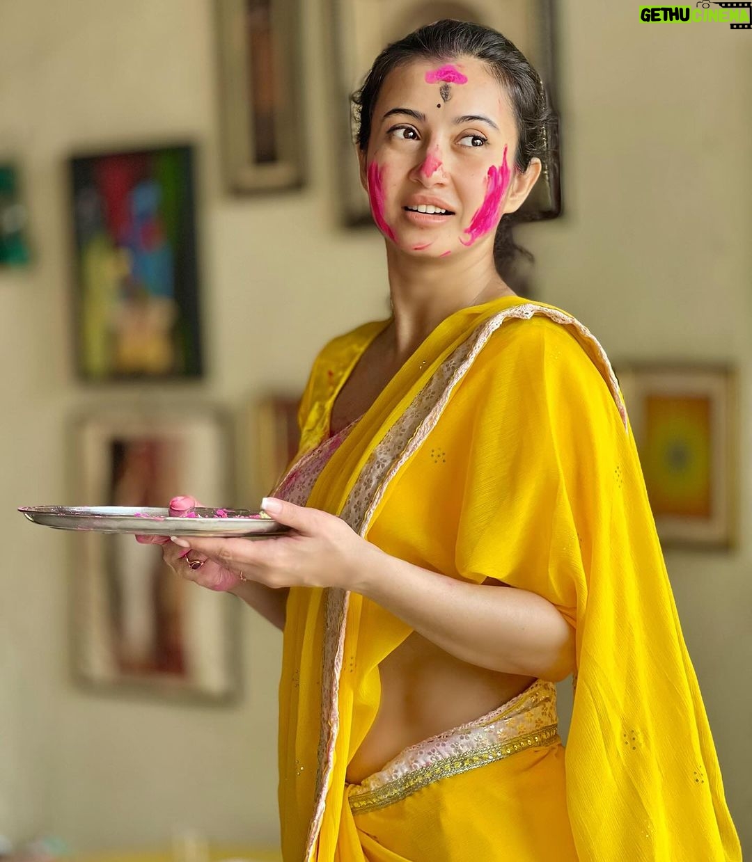 Monami Ghosh Instagram - আজ আমাদের দোল…. KOLKATA-কোলকাতা