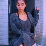 Monami Ghosh Instagram - Big sweaters..good movies.. hot chocolate…on a wintry sunday Wardrobe & styling by #MOMIS