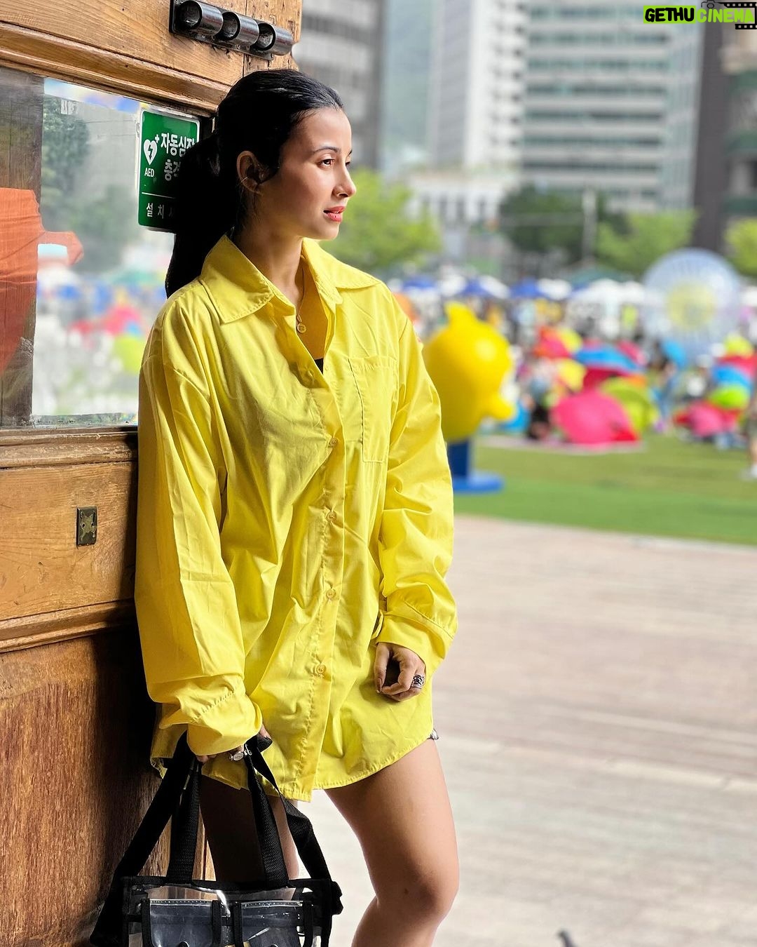 Monami Ghosh Instagram - Have u all started the wintry picnic yet ?