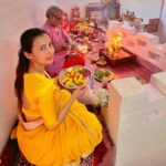 Monami Ghosh Instagram - আজ আমাদের দোল…. KOLKATA-কোলকাতা