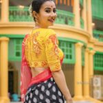 Monami Ghosh Instagram - 🌸🌼 Wardrobe &styling #MOMIS @sayantan_dutta_photography @sunetra__paul @sandip_nag