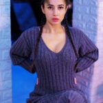 Monami Ghosh Instagram - Big sweaters..good movies.. hot chocolate…on a wintry sunday Wardrobe & styling by #MOMIS