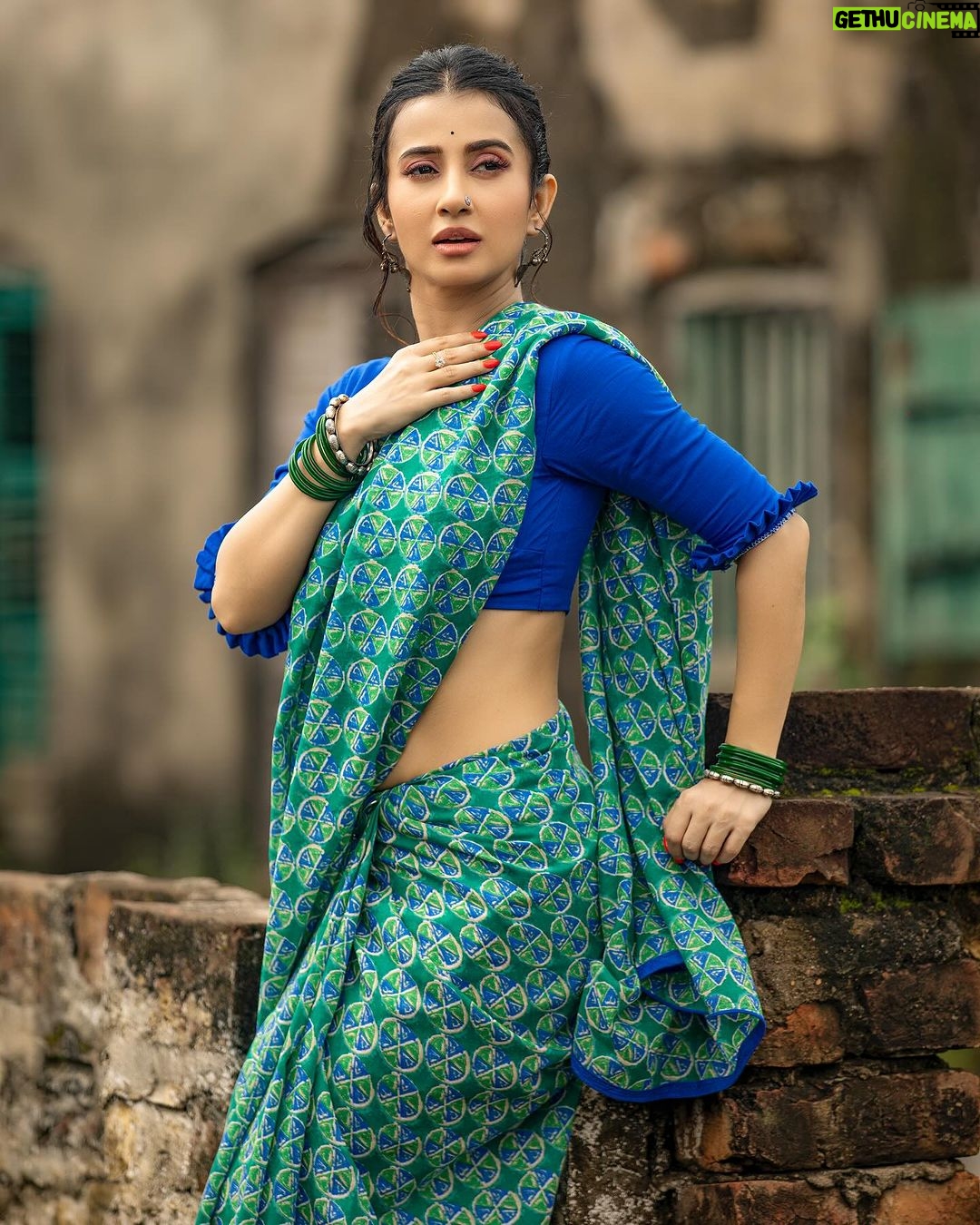 Monami Ghosh Instagram - Chandni ki kasam…
