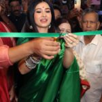 Monami Ghosh Instagram – I loved how they welcomed uma….জগদ্ধাত্রী পুজো…2023 KOLKATA-কোলকাতা
