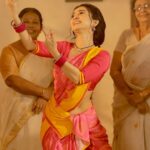 Monami Ghosh Instagram - সপ্তমী স্নান নয় পাতায়,