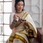 Monami Ghosh Instagram - দীপান্বিতা লক্ষ্মী পুজোতে…