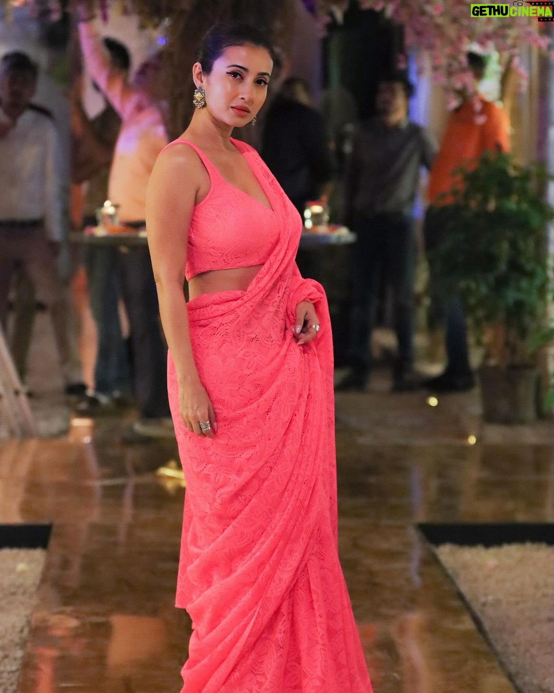 Monami Ghosh Instagram - Hot pink Mumbai - मुंबई