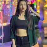Monami Ghosh Instagram - Diwali vibes at Lokhandwala… #diwali2023 Lokhandwala, Andheri